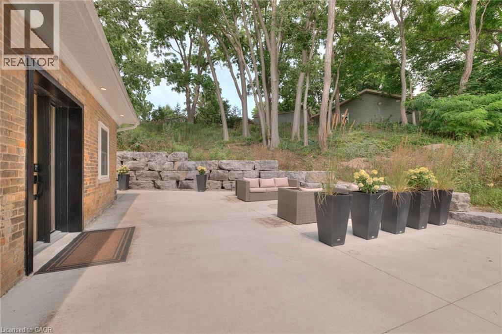 38 SHIRK Place thumbnail 31