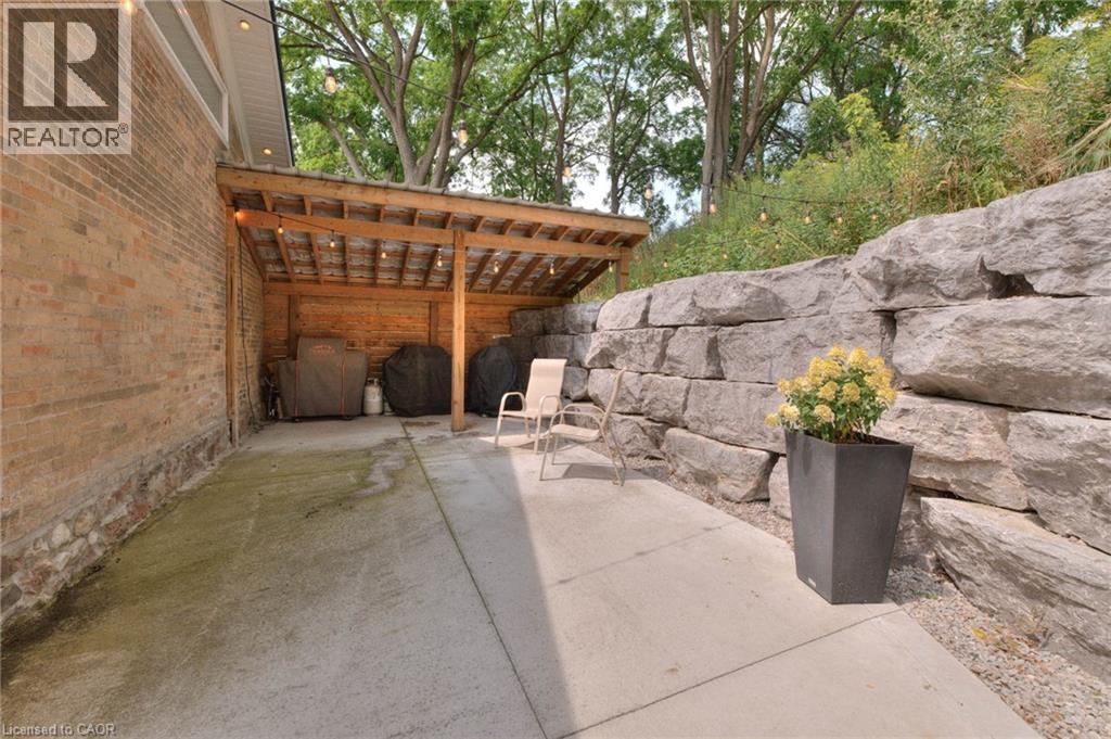 38 SHIRK Place thumbnail 32