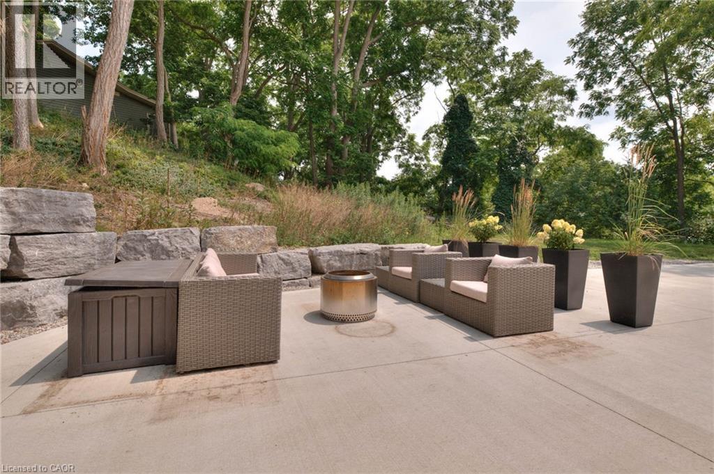 38 SHIRK Place thumbnail 33