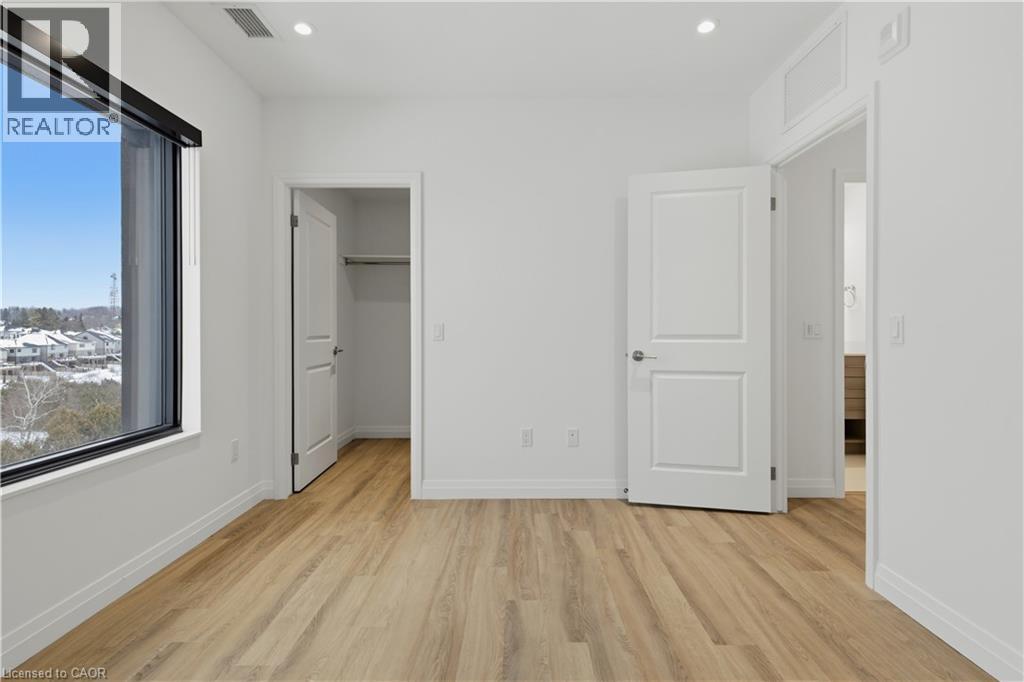 525 NEW DUNDEE Road Unit# 724 thumbnail 37