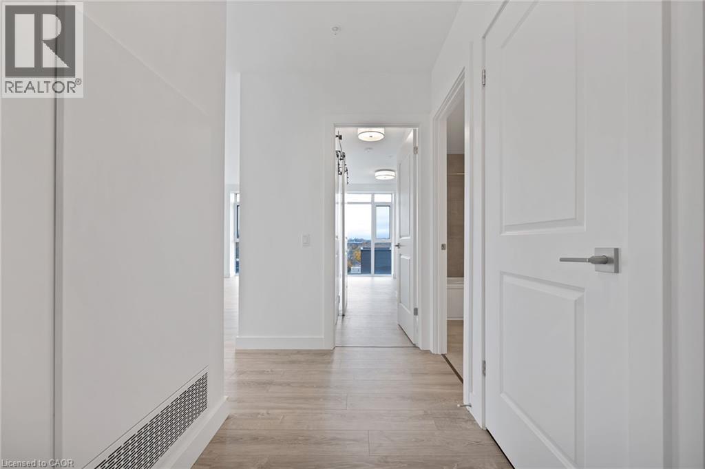 50 GRAND Avenue S Unit# 901 thumbnail 4