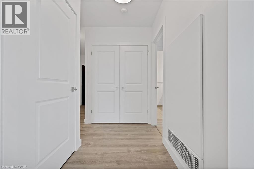 50 GRAND Avenue S Unit# 901 thumbnail 5