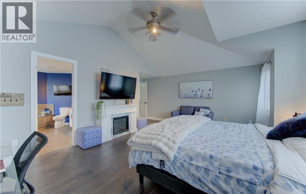 21 WEST TREE Drive thumbnail 22