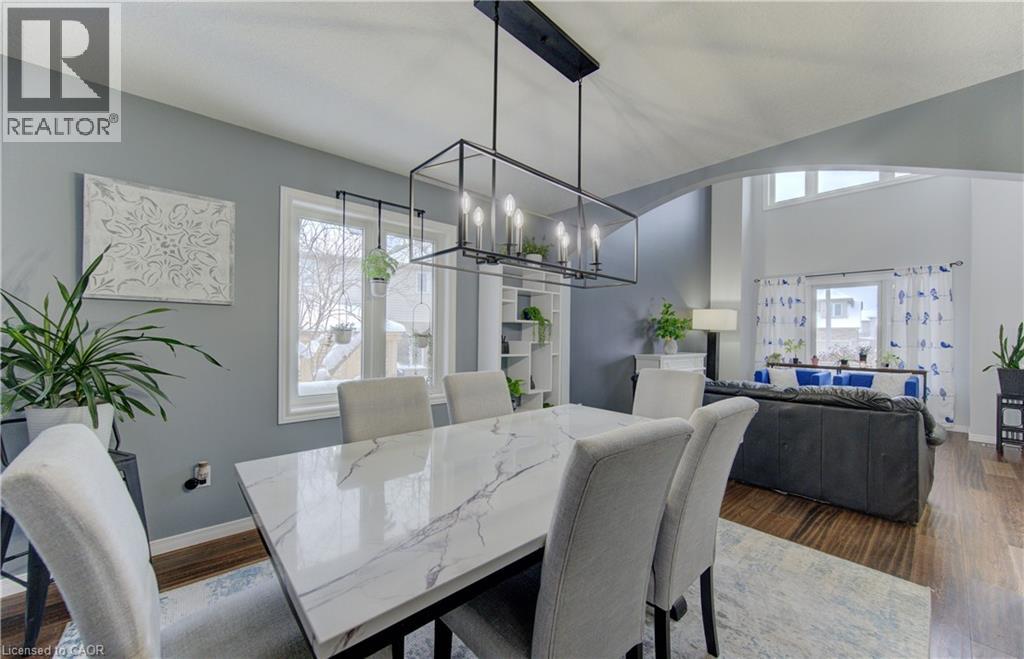 21 WEST TREE Drive thumbnail 8