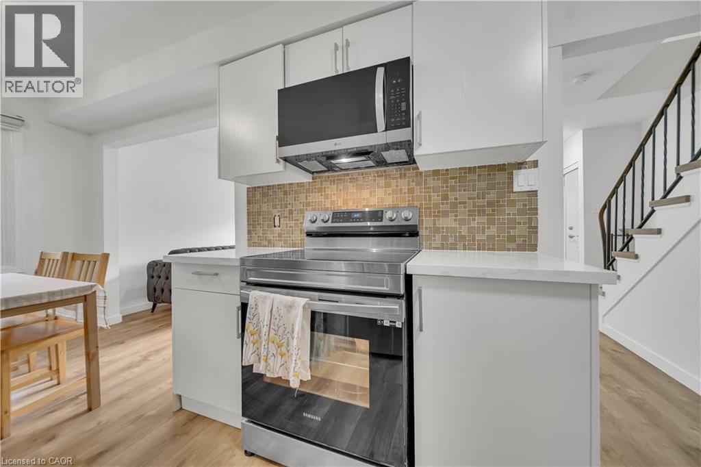 78 BORDEN Parkway Unit# 11 thumbnail 5