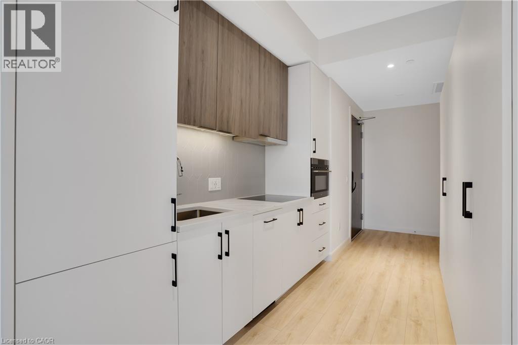 741 KING Street W Unit# 313 thumbnail 14