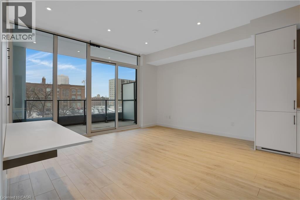 741 KING Street W Unit# 313 thumbnail 18