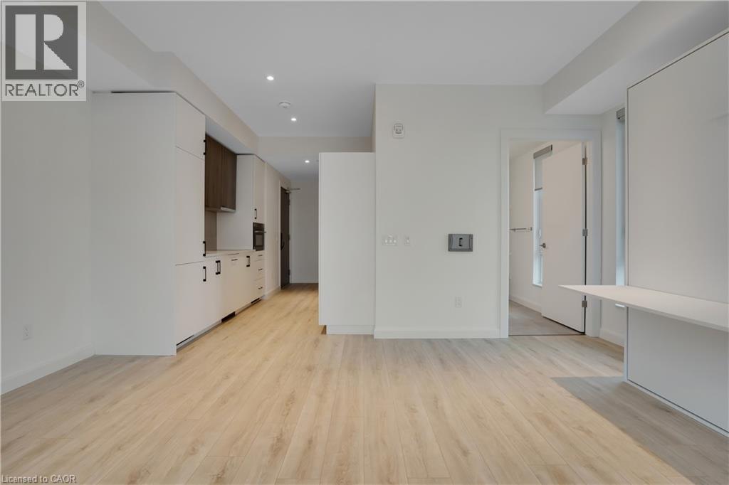 741 KING Street W Unit# 313 thumbnail 20