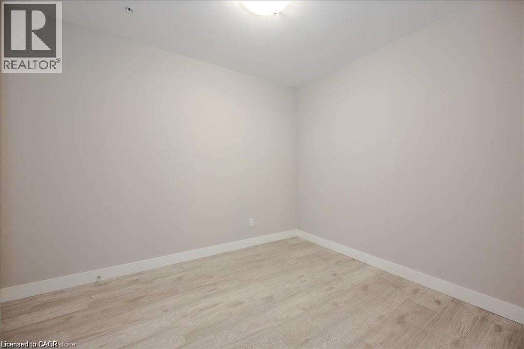 1 VICTORIA Street S Unit# 811 thumbnail 15