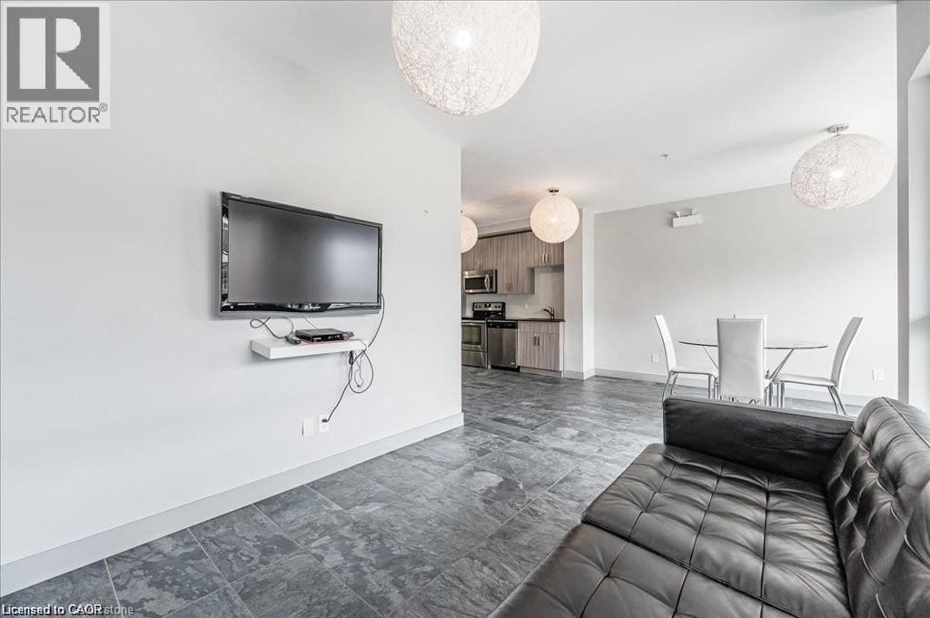 1 VICTORIA Street S Unit# 811 thumbnail 37