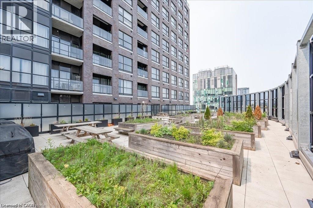 1 VICTORIA Street S Unit# 811 thumbnail 41