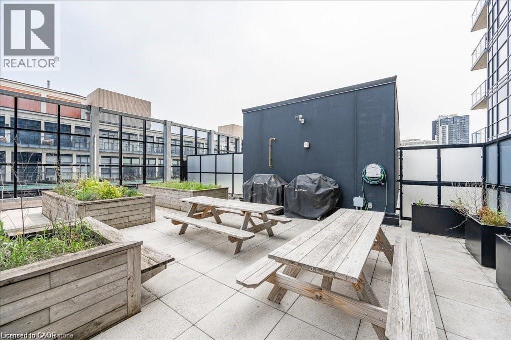 1 VICTORIA Street S Unit# 811 thumbnail 43