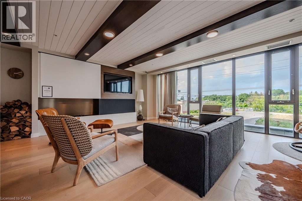 741 KING Street Unit# 304 thumbnail 31