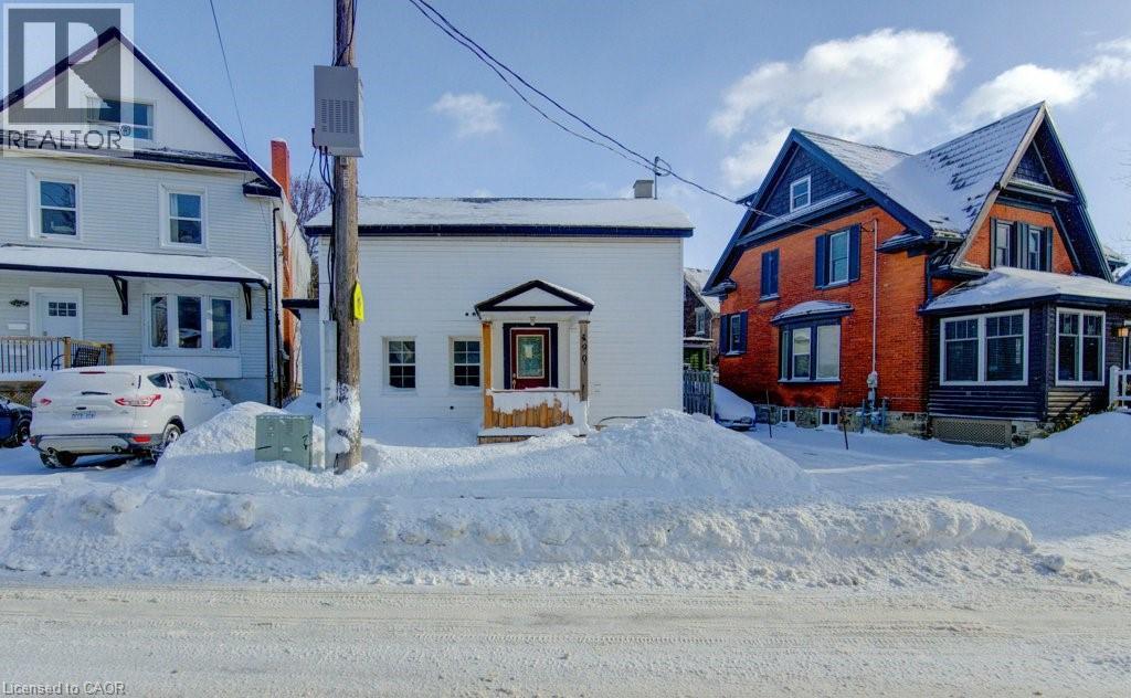 190 LANCASTER Street E thumbnail 2