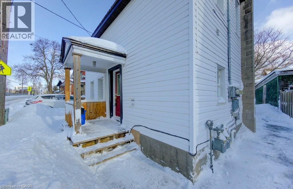 190 LANCASTER Street E thumbnail 3