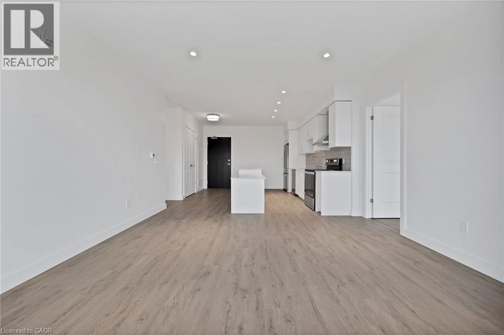 15 GLEBE Street Unit# 1904 thumbnail 4