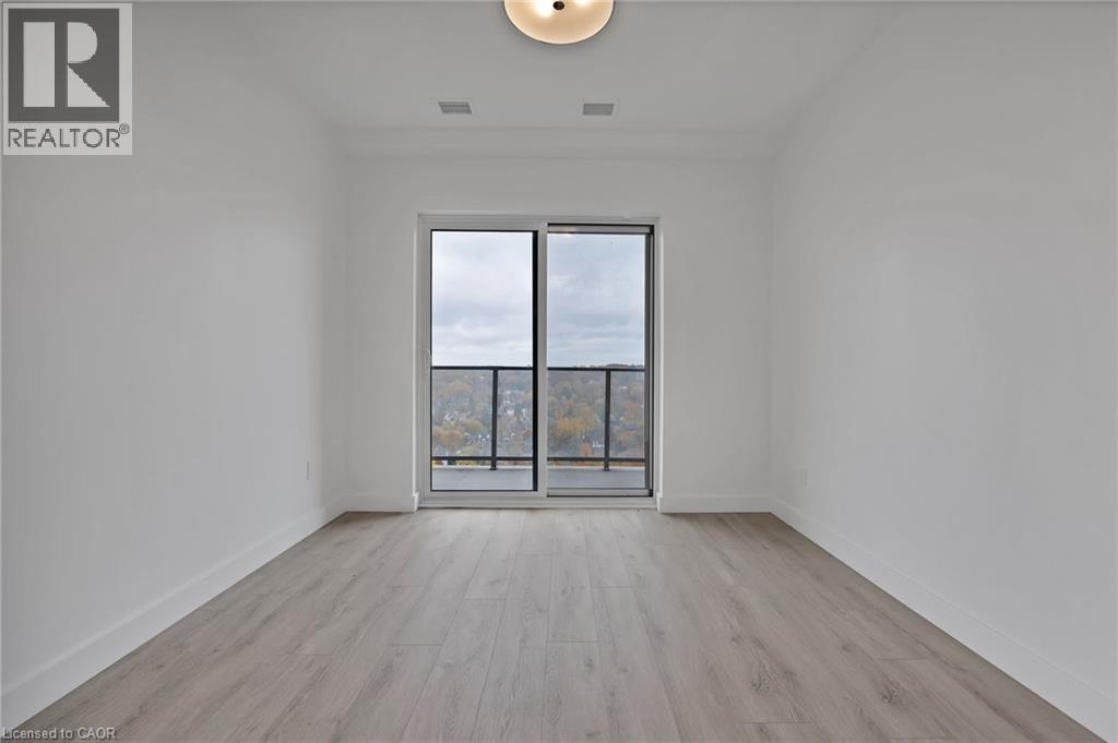 15 GLEBE Street Unit# 1904 thumbnail 9