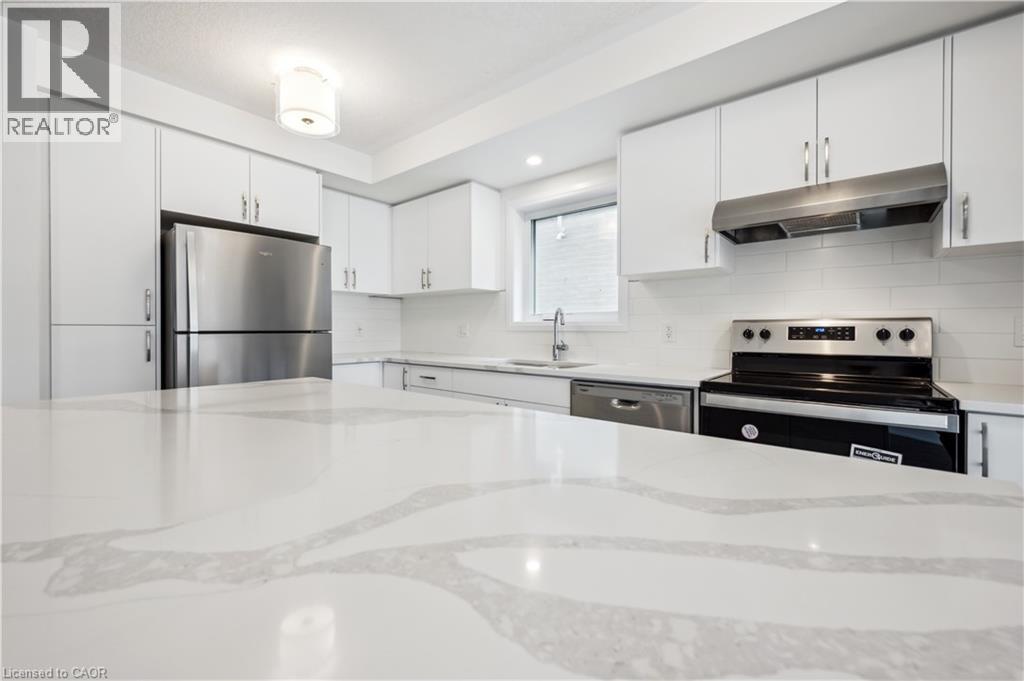 15 STAUFFER WOODS Trail Unit# B8 thumbnail 9