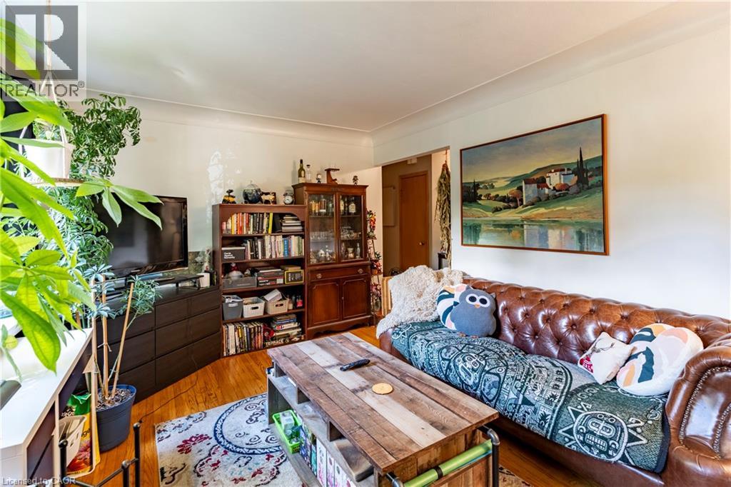 62 MOORE Avenue thumbnail 14