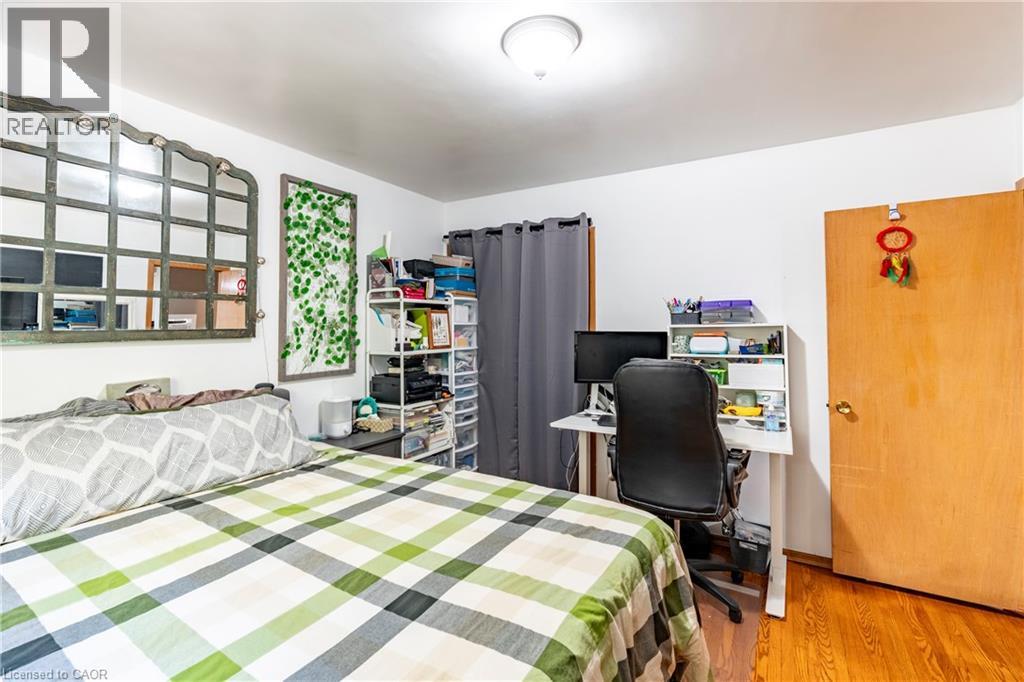 62 MOORE Avenue thumbnail 18