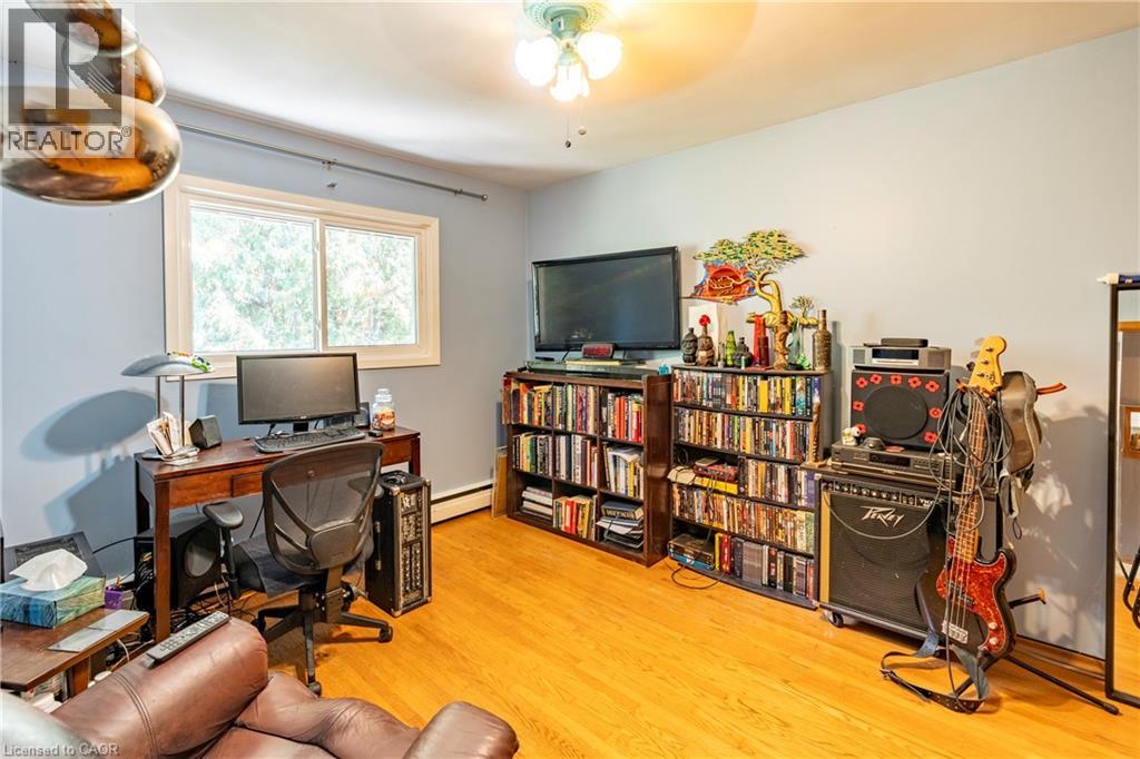 62 MOORE Avenue thumbnail 29