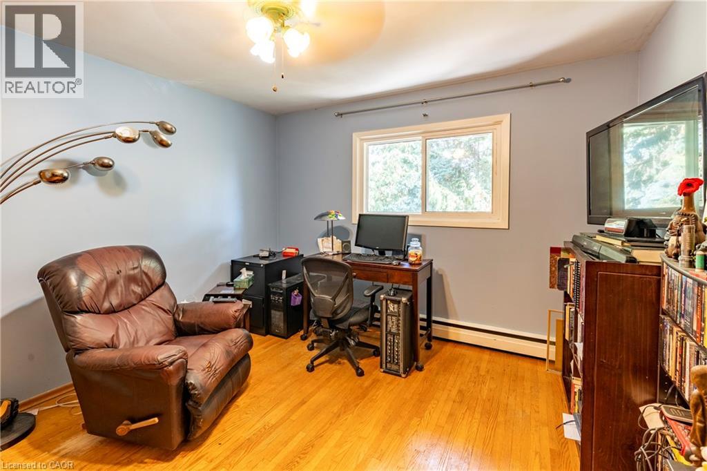 62 MOORE Avenue thumbnail 30