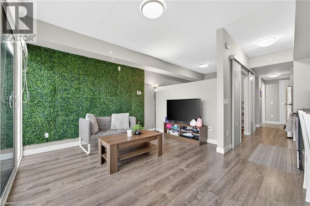 308 LESTER Street Unit# 406 thumbnail 14