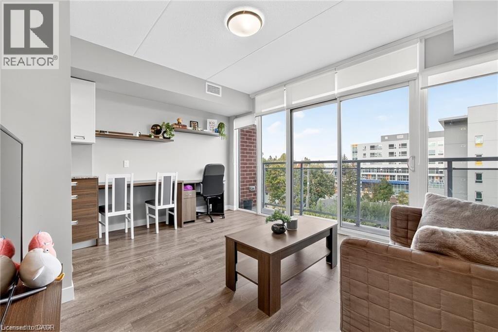 308 LESTER Street Unit# 406 thumbnail 18