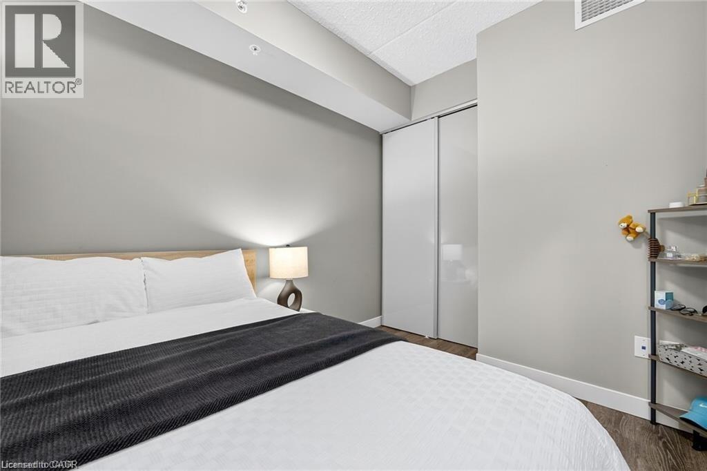 308 LESTER Street Unit# 406 thumbnail 22