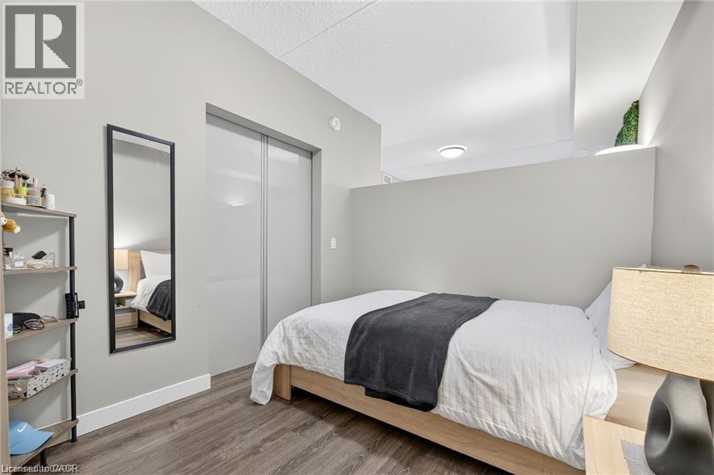 308 LESTER Street Unit# 406 thumbnail 25