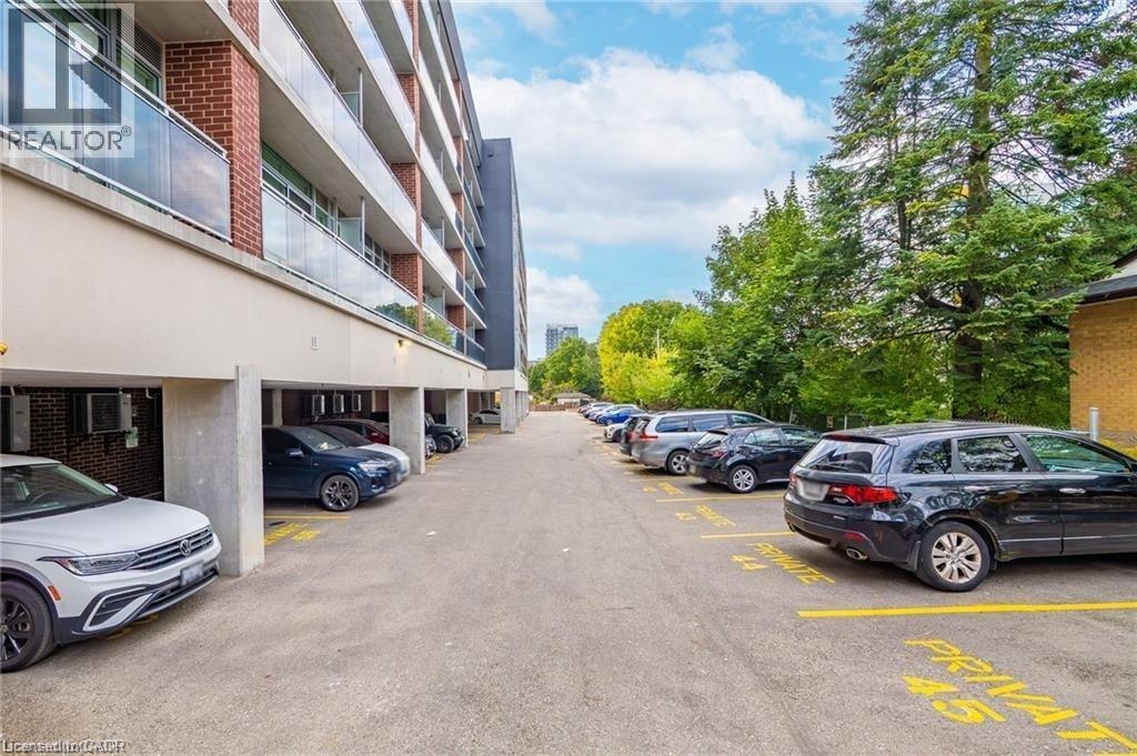 308 LESTER Street Unit# 406 thumbnail 38