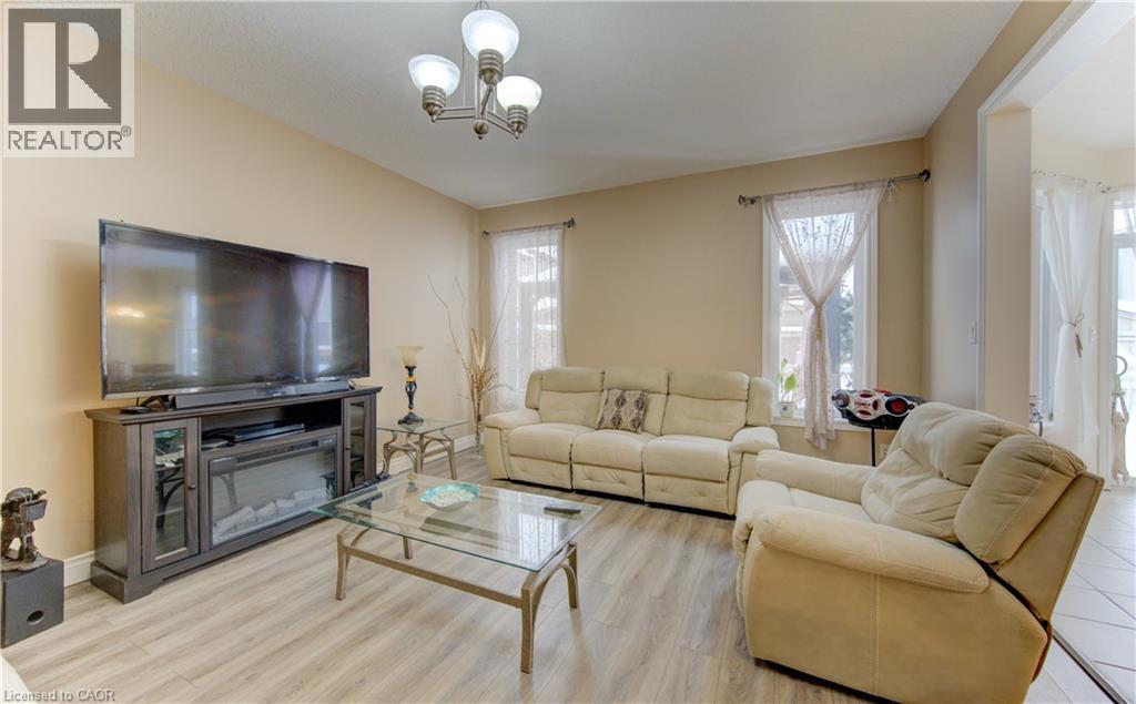 78 STUCKEY Avenue thumbnail 21