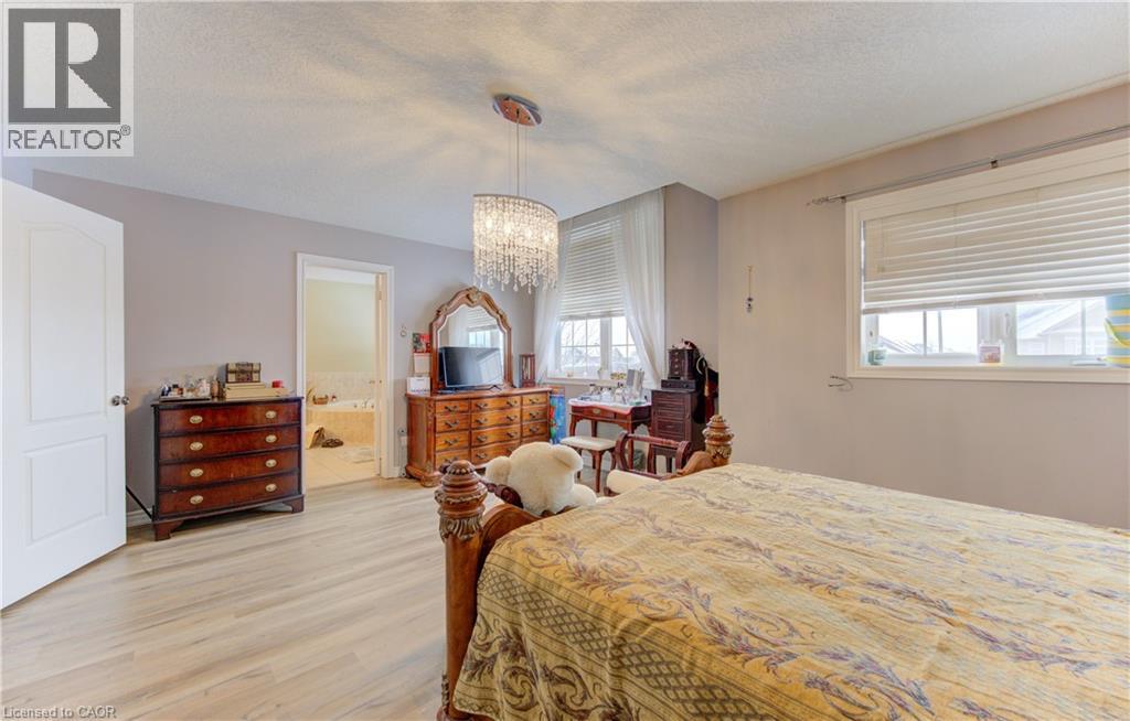 78 STUCKEY Avenue thumbnail 30