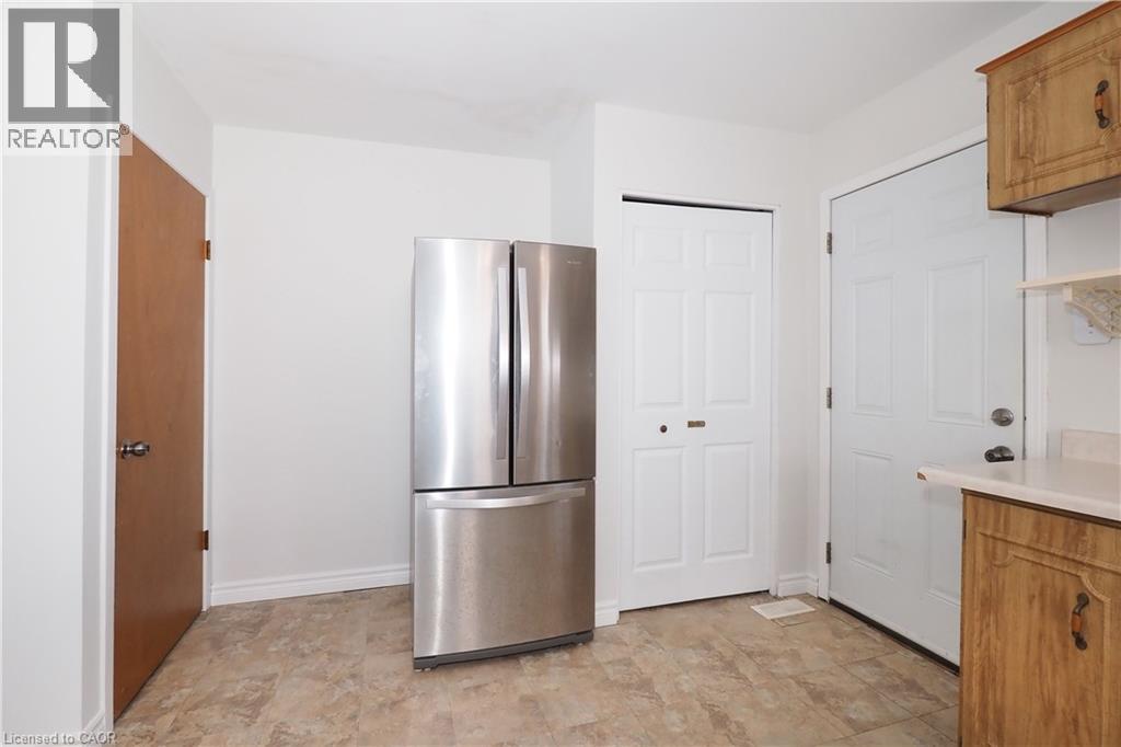 10 BALFOUR Crescent thumbnail 12