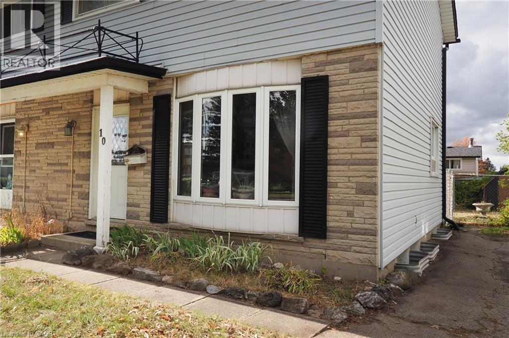 10 BALFOUR Crescent thumbnail 13