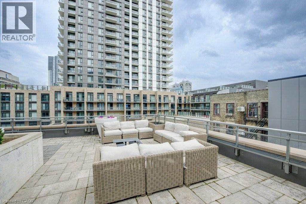 85 DUKE Street W Unit# 1007 thumbnail 8