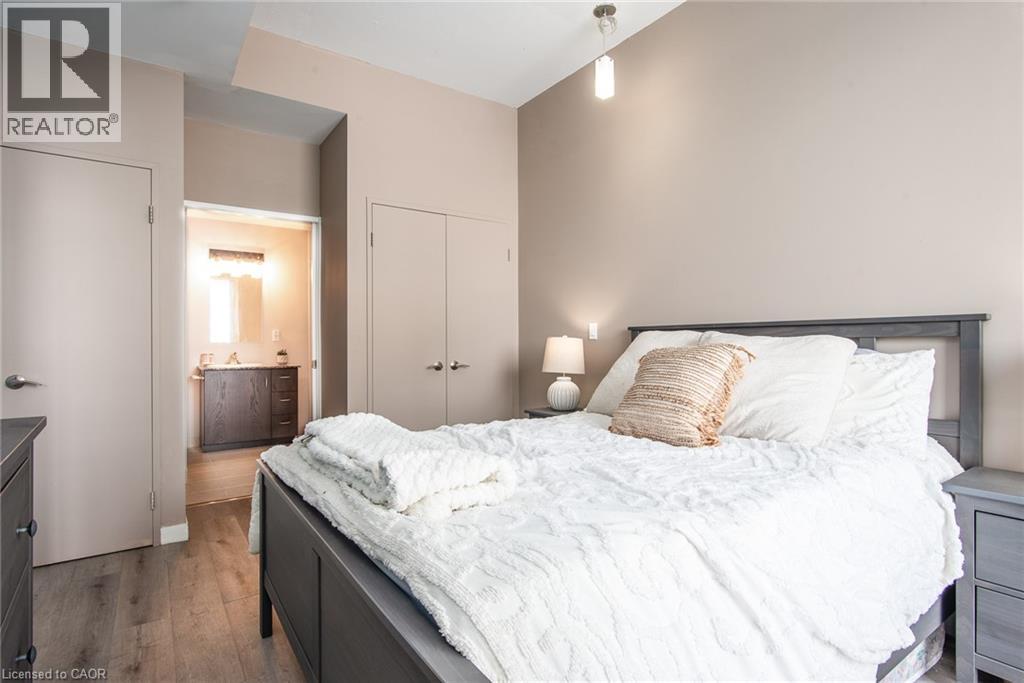 191 KING Street S Unit# 702 thumbnail 19