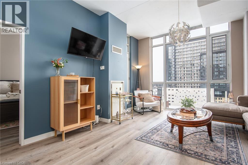 191 KING Street S Unit# 702 thumbnail 3