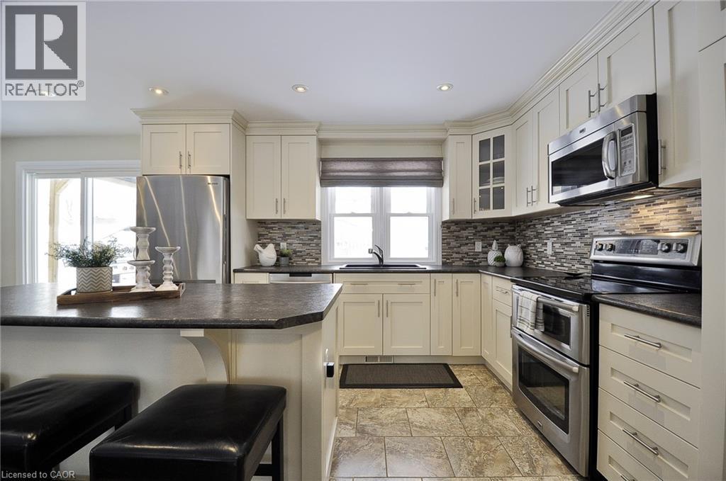 230 KITCHENER Road thumbnail 17