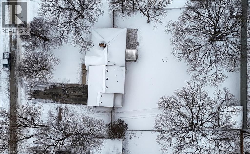 230 KITCHENER Road thumbnail 4