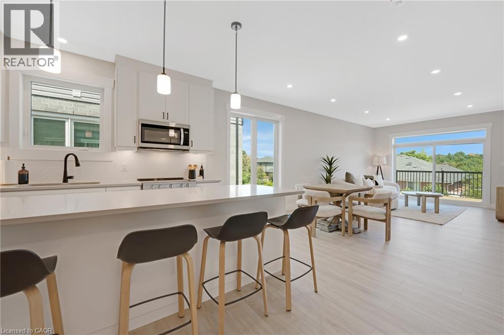 52 MOON Crescent thumbnail 12