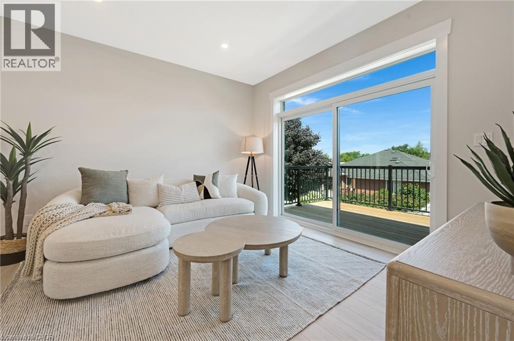 52 MOON Crescent thumbnail 15