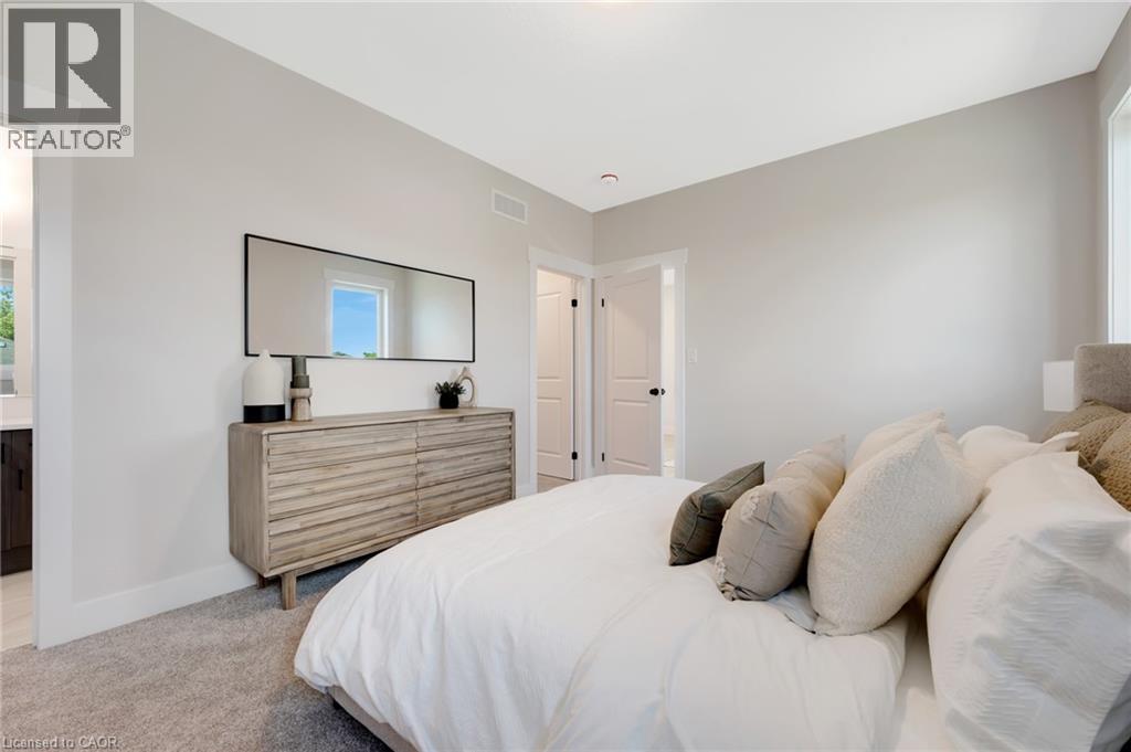 52 MOON Crescent thumbnail 17