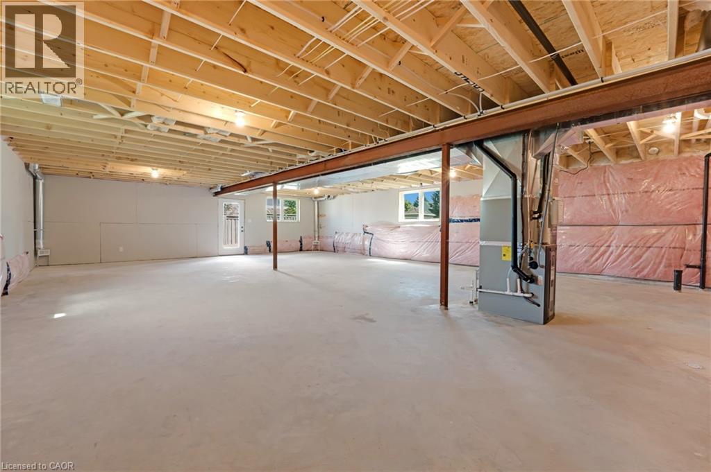 52 MOON Crescent thumbnail 24