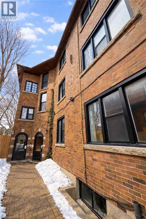 112 MARGARET Avenue thumbnail 2