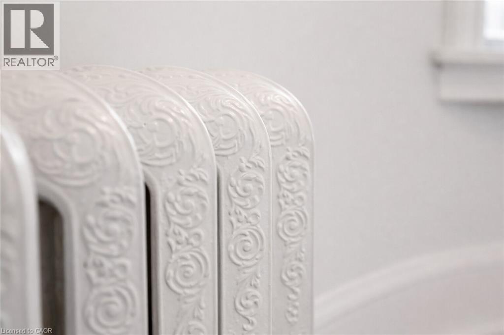 44 WEBER Street W thumbnail 14