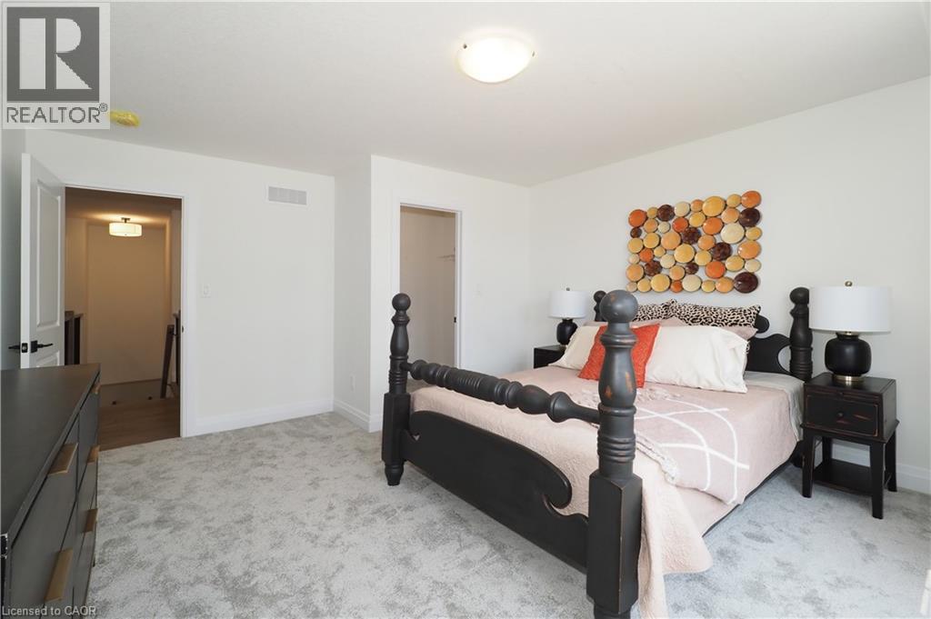 217 JEFFREY Place thumbnail 16