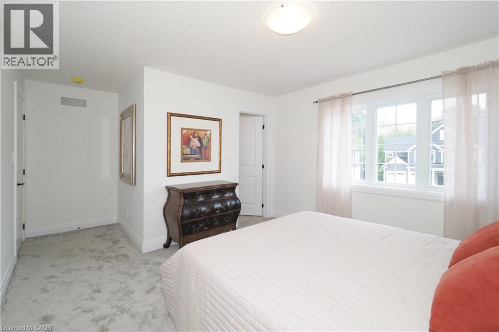 217 JEFFREY Place thumbnail 18