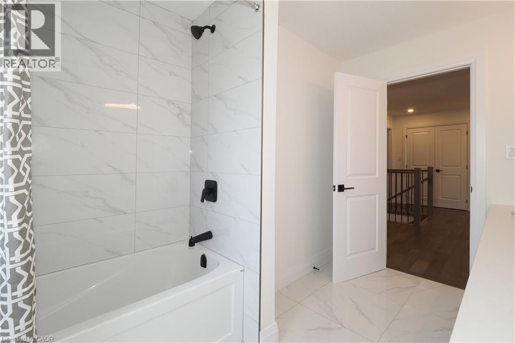 217 JEFFREY Place thumbnail 23