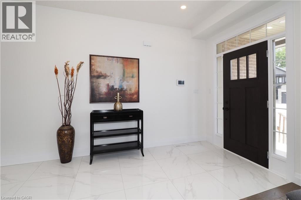 217 JEFFREY Place thumbnail 5